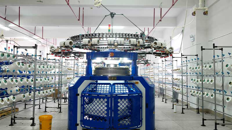 乳化切削液：模具精密加工的“润滑剂”与“冷却剂